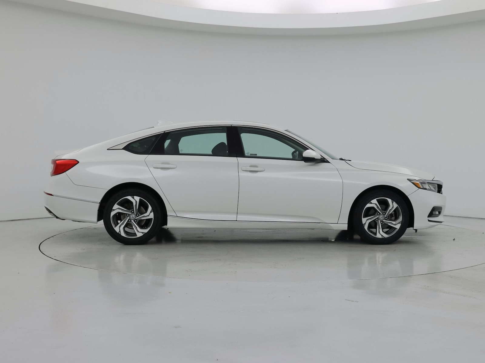 2020 Honda Accord EX-L - Photo 8