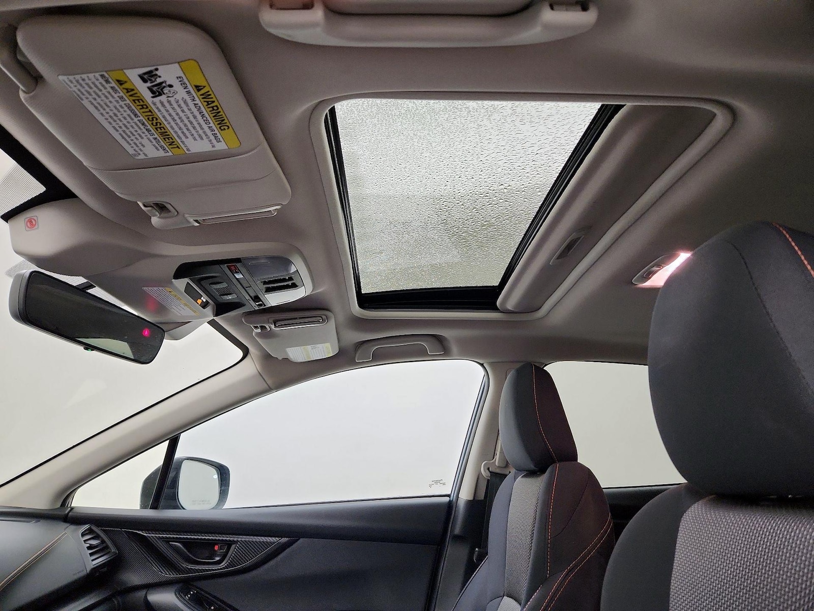 Sunroof(s) & Overhead Airbags
