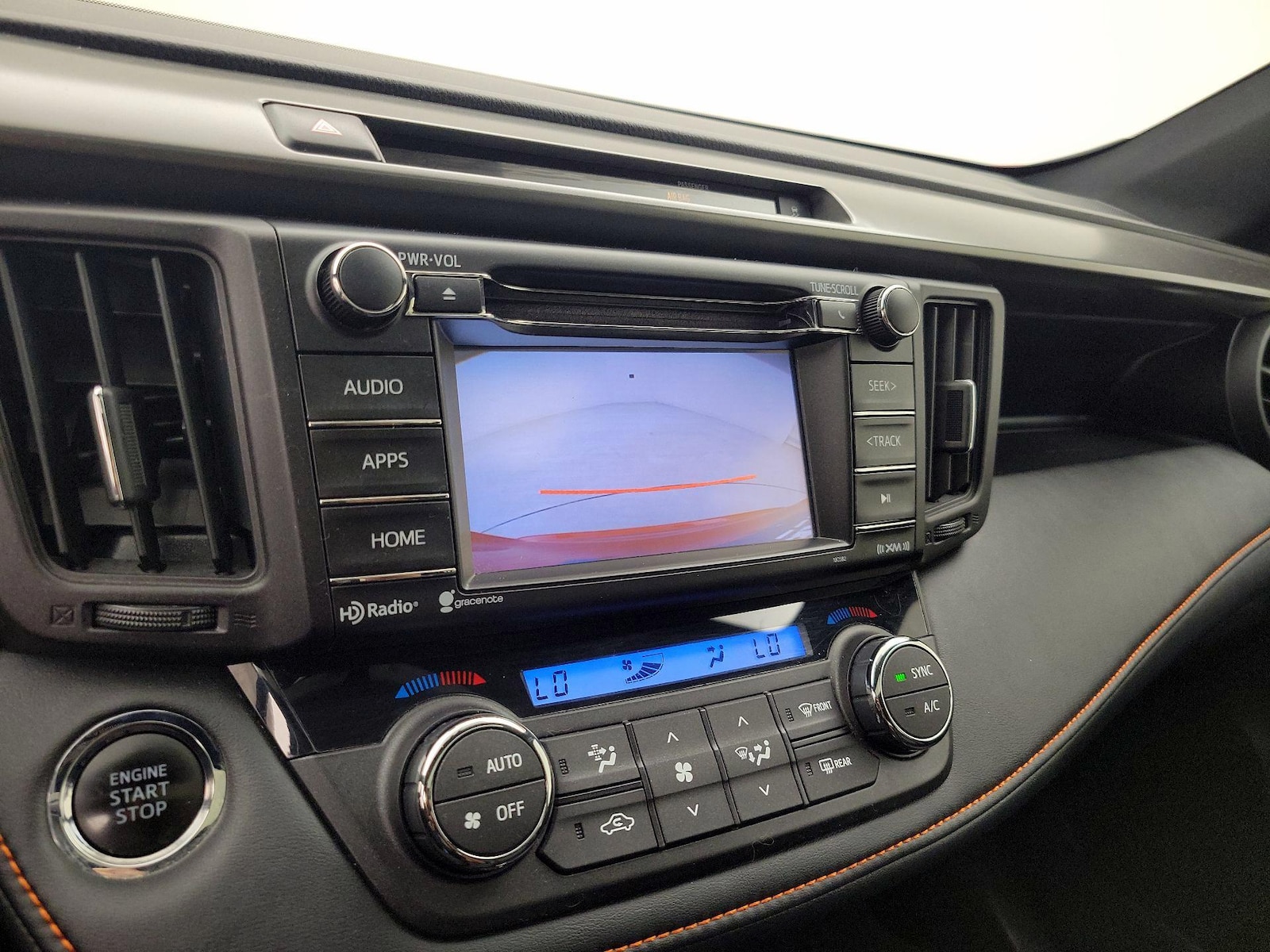 2016 Toyota RAV4 SE - Photo 15