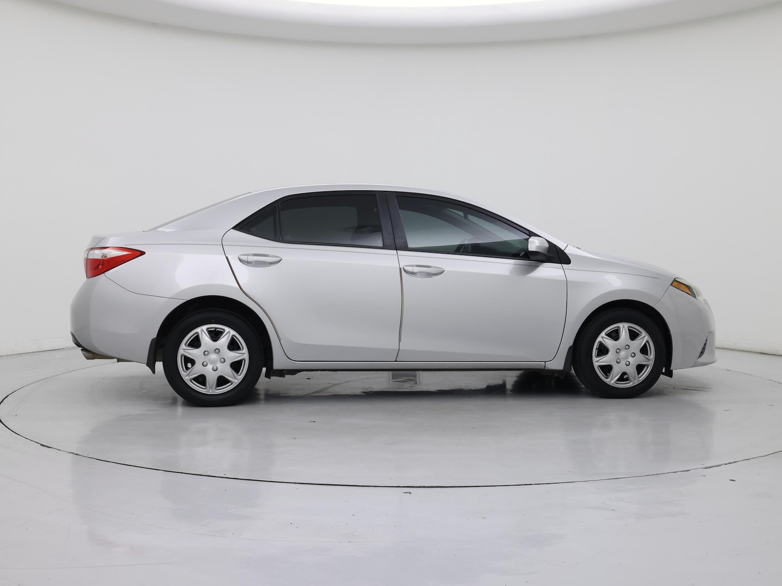 2015 Toyota Corolla LE - Photo 8