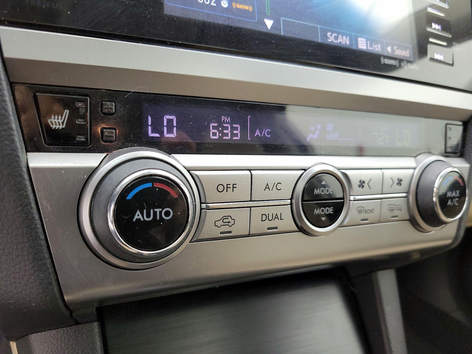 2017 Subaru Outback Limited - Photo 17