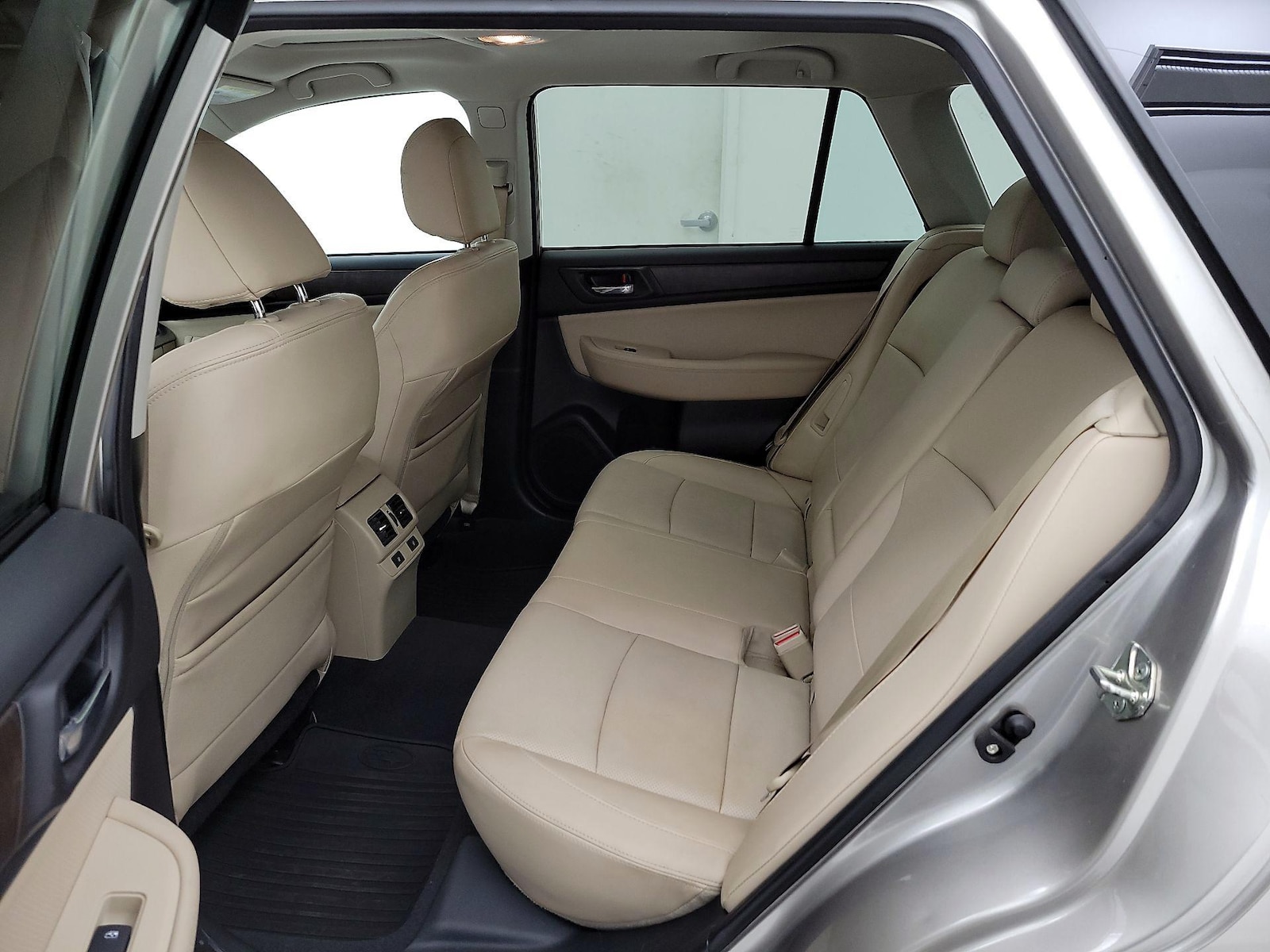 2017 Subaru Outback Limited - Photo 21