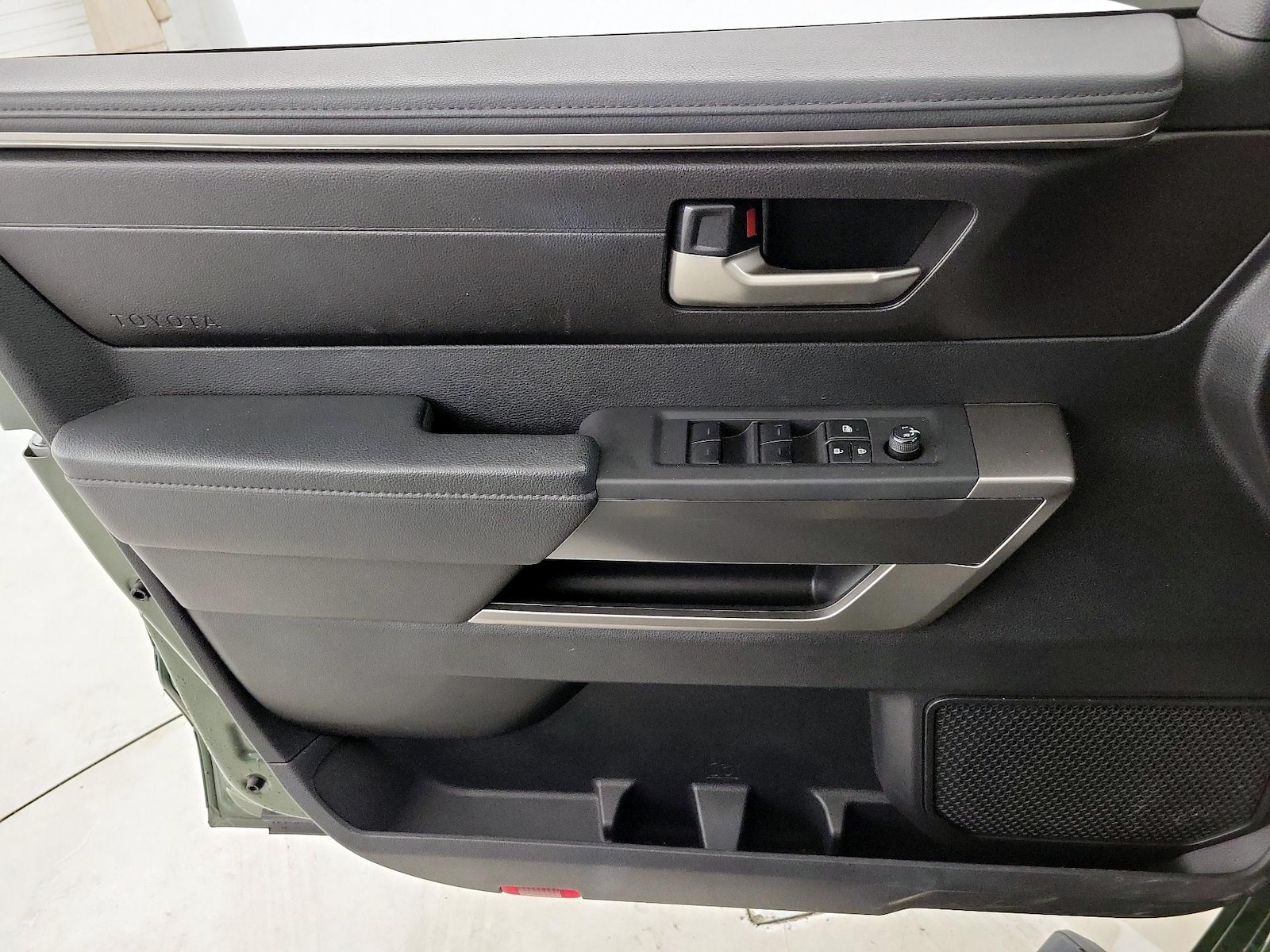 2022 Toyota Tundra SR5 - Photo 13