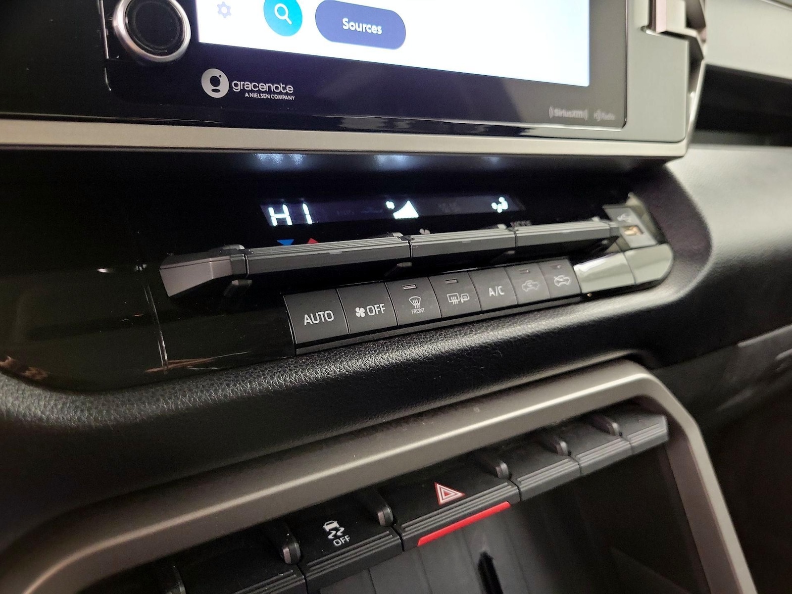2022 Toyota Tundra SR5 - Photo 17