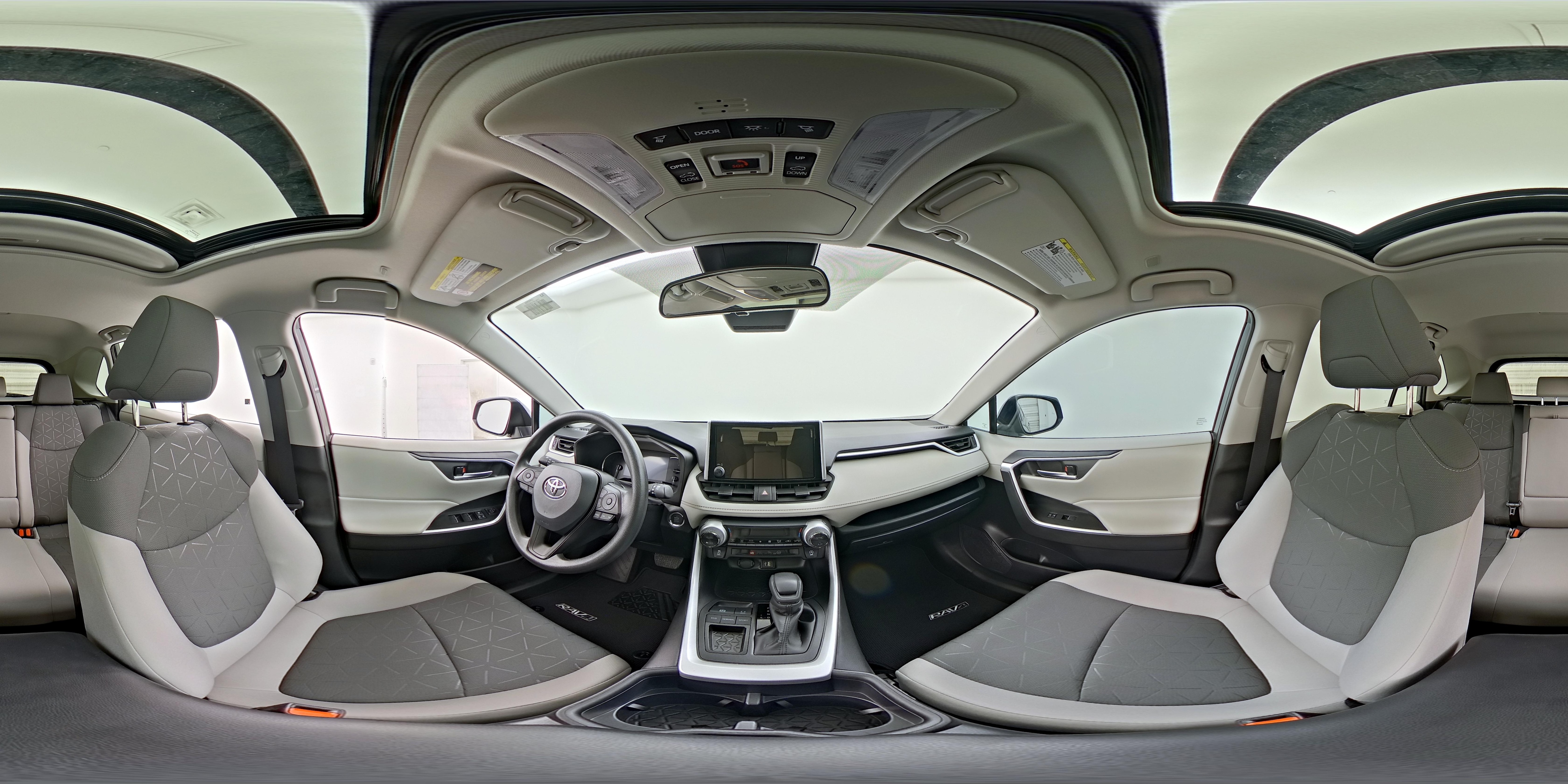 2025 Toyota RAV4 XLE - Photo 26