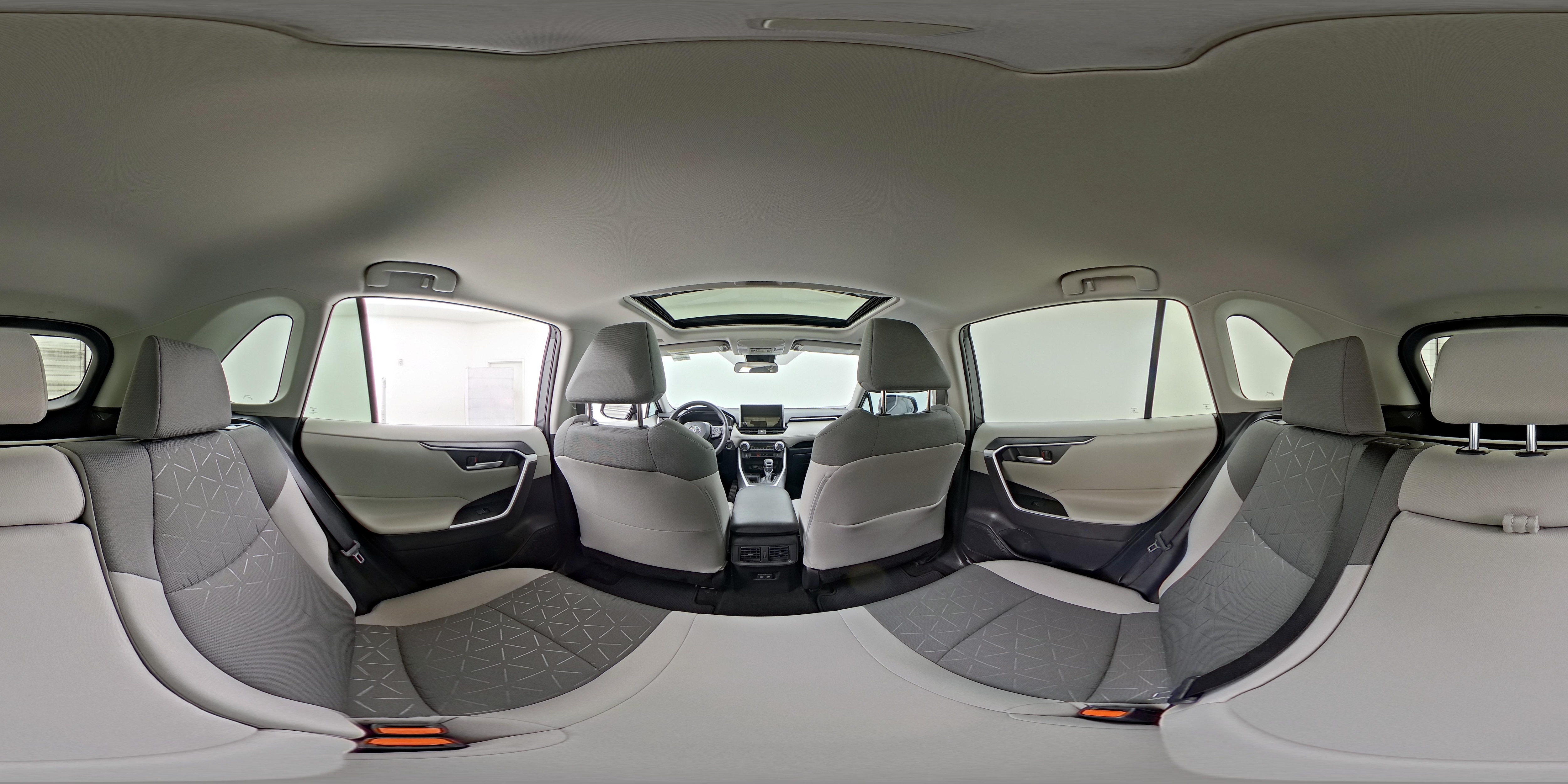 2025 Toyota RAV4 XLE - Photo 27