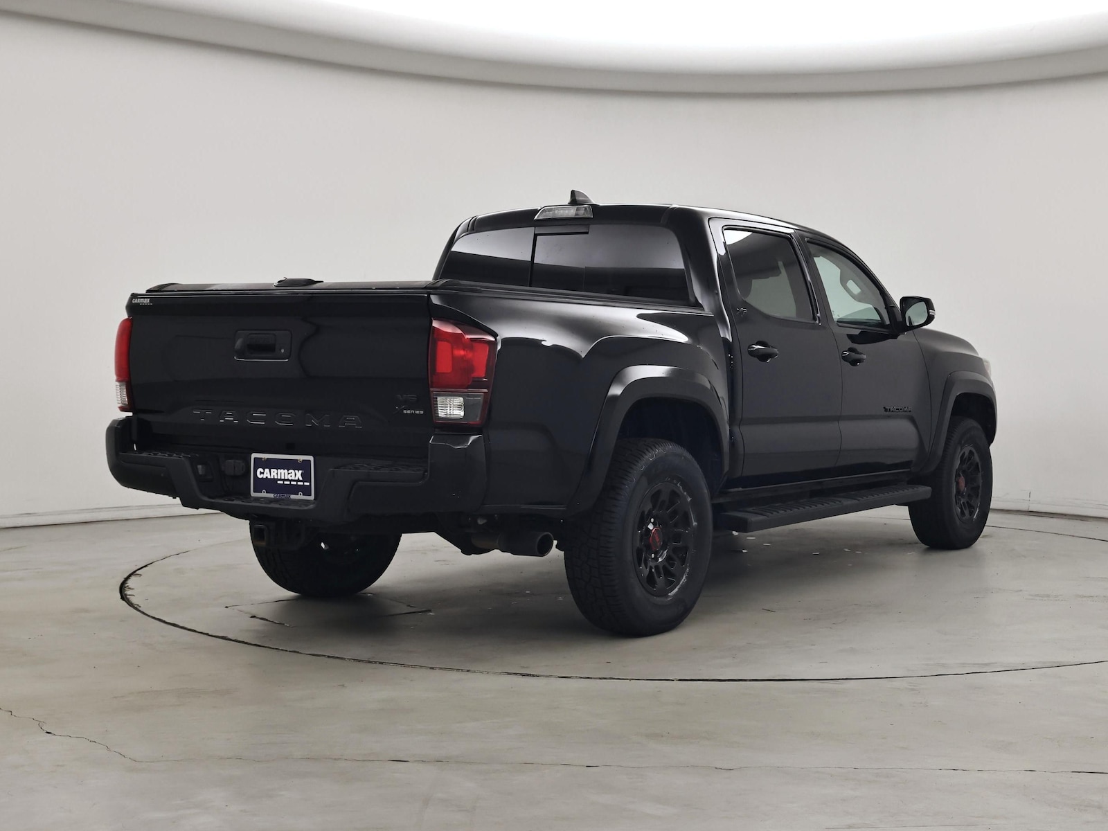 2022 Toyota Tacoma SR5 - Photo 9