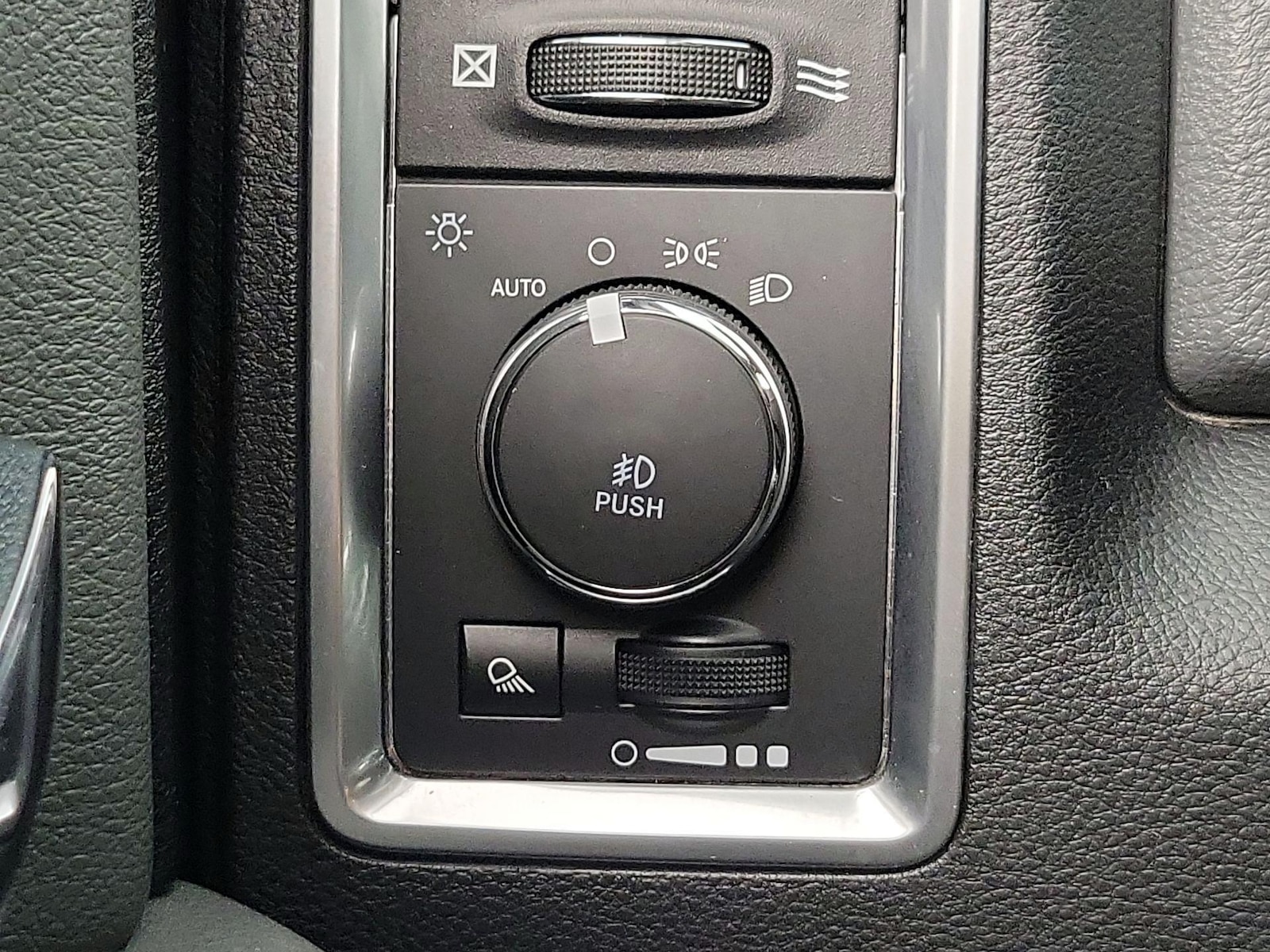 2018 RAM Ram 1500 Pickup Harvest - Photo 12