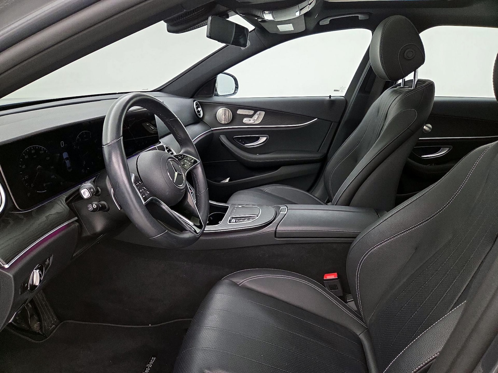 2023 Mercedes-Benz E-Class E350 - Photo 12