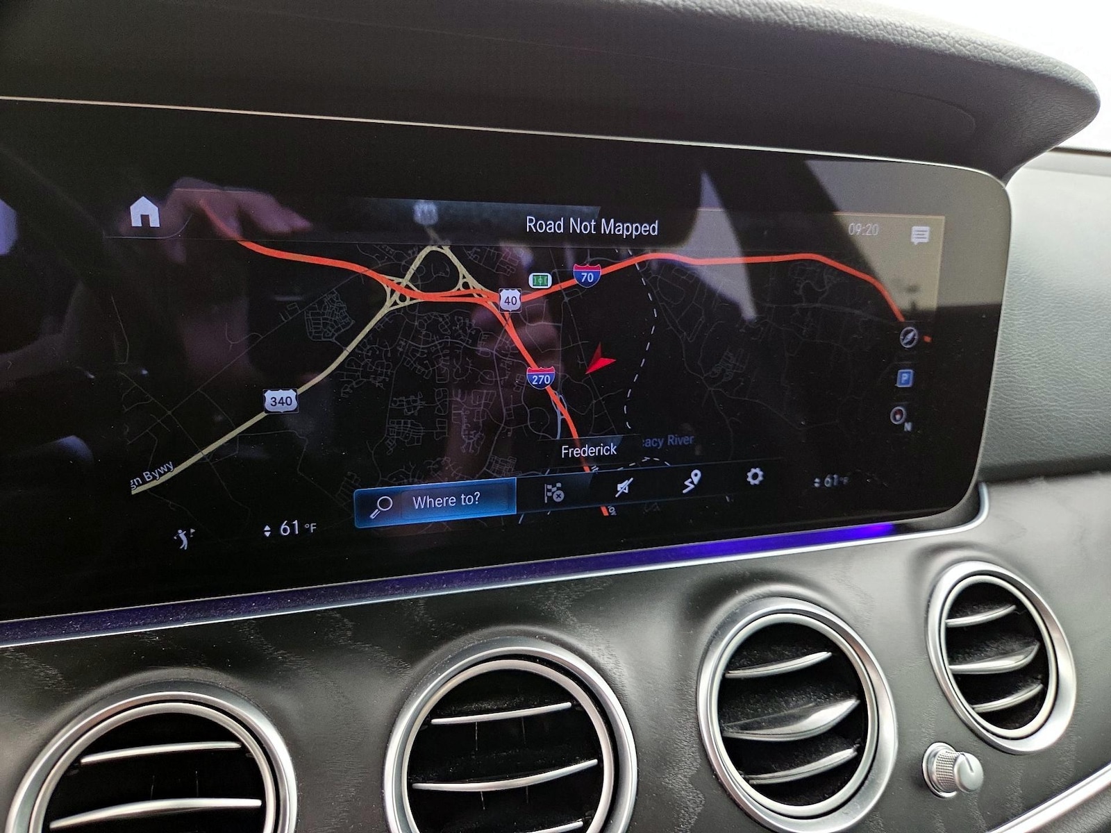 2023 Mercedes-Benz E-Class E350 - Photo 15