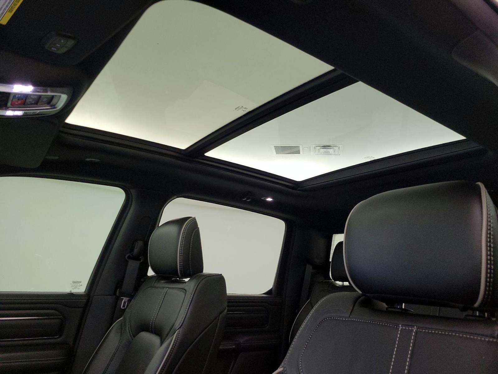 Panoramic Sunroof