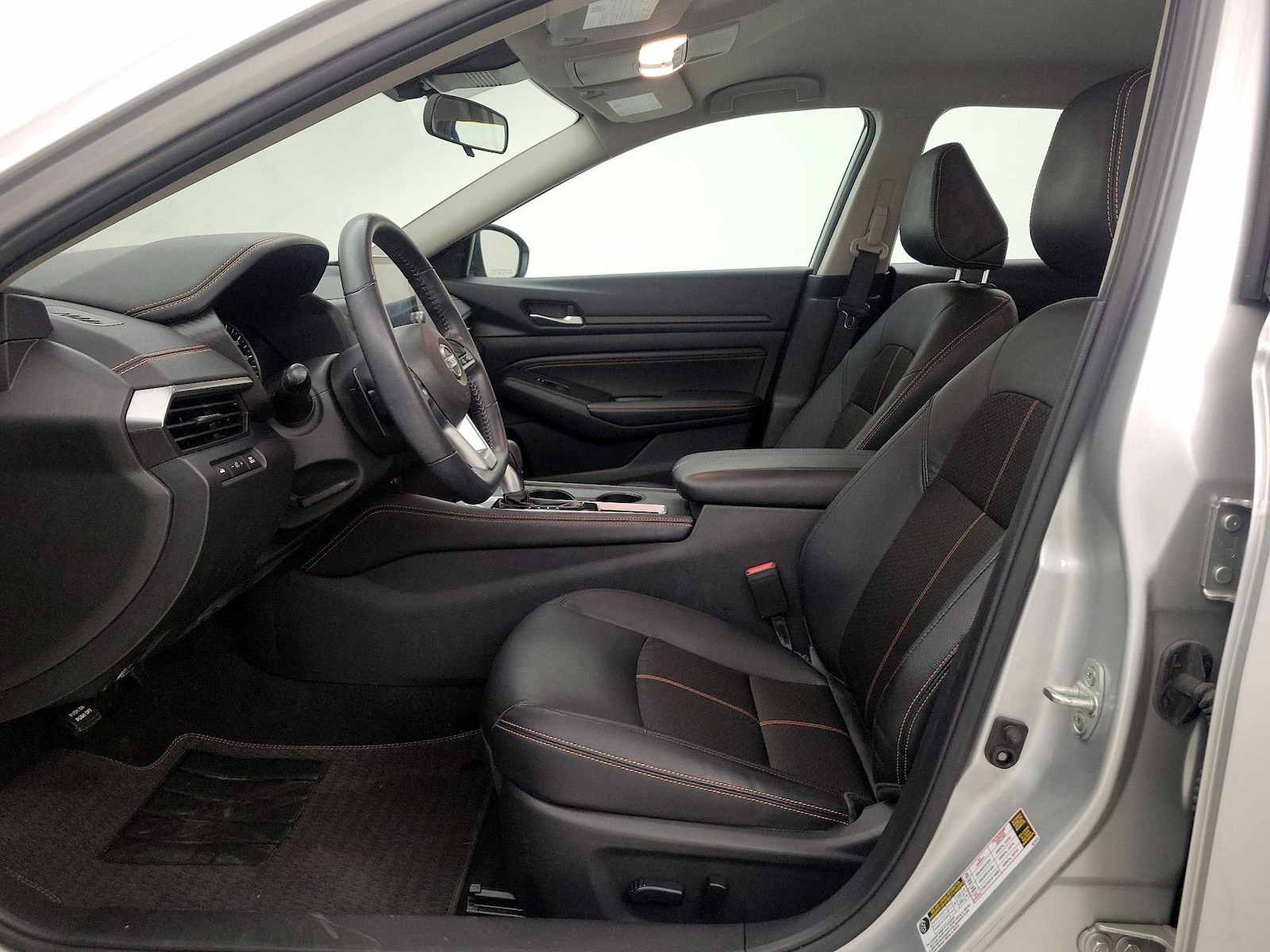 Power Seat(s) & Side Airbags