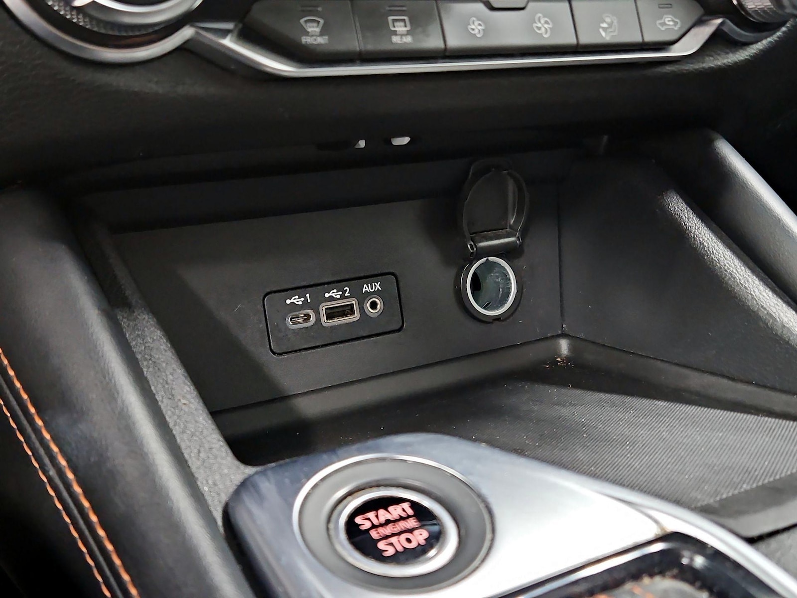 2021 Nissan Sentra SR - Photo 19