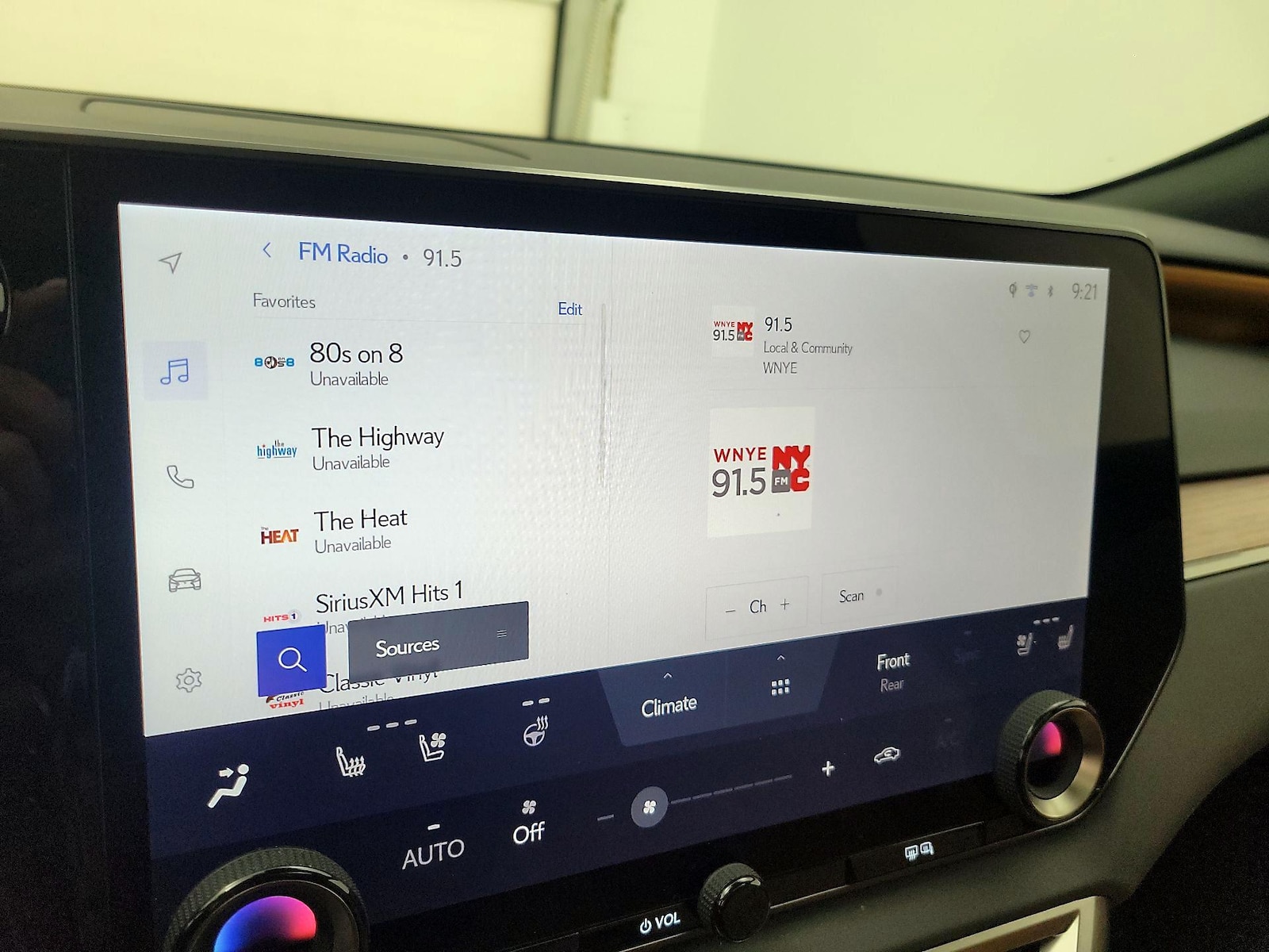 2024 Lexus RX 350 - Photo 17