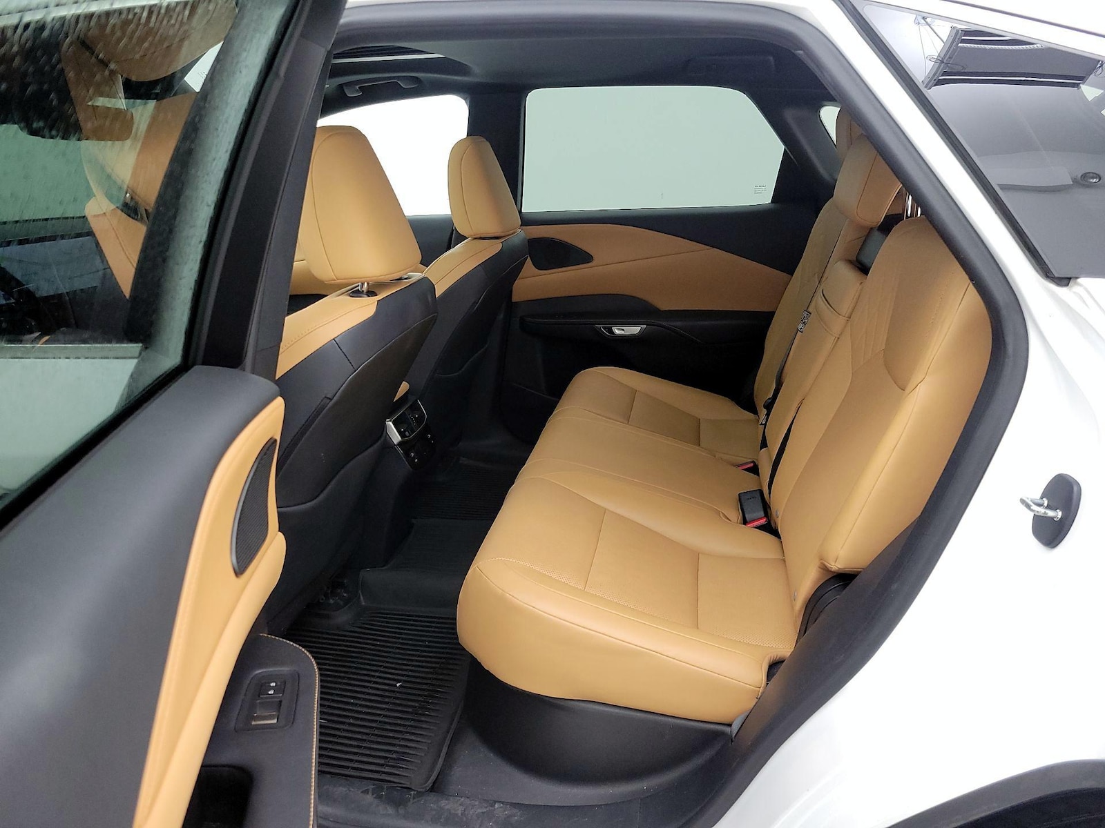 2024 Lexus RX 350 - Photo 22