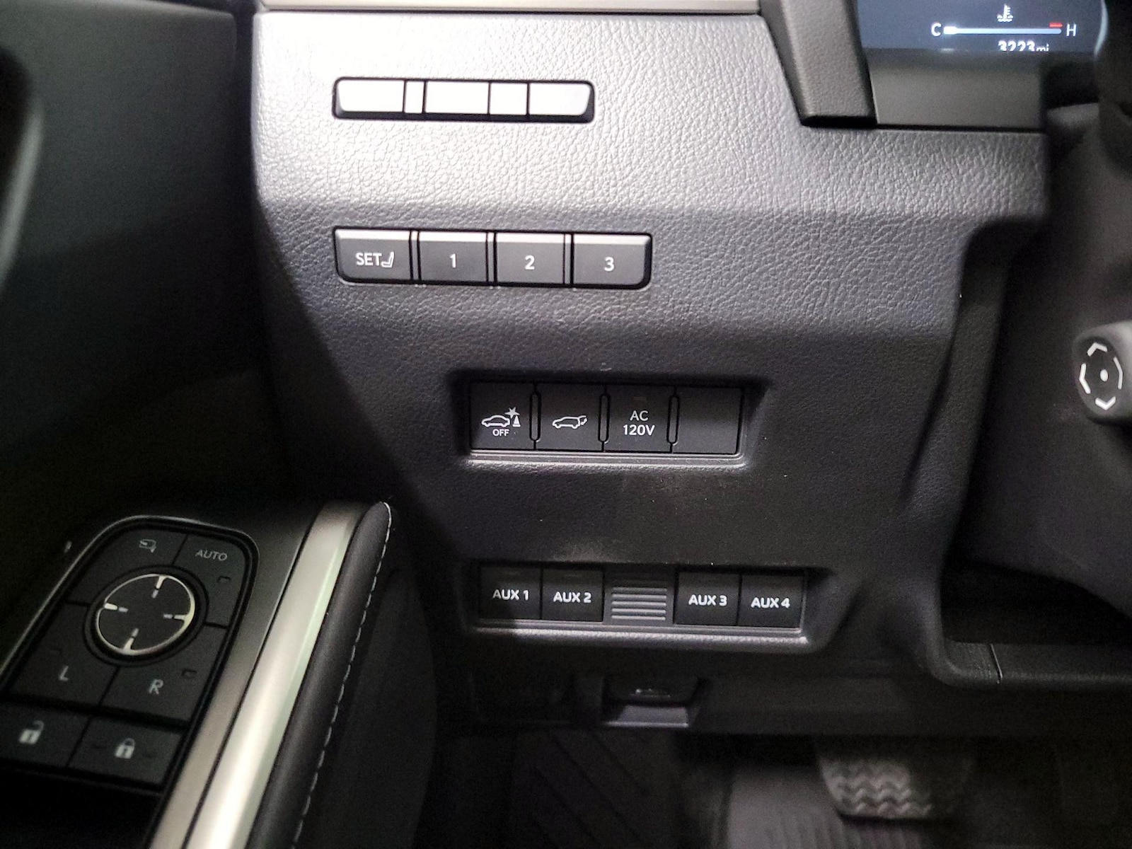 2026 Lexus GX Overtrail - Photo 14