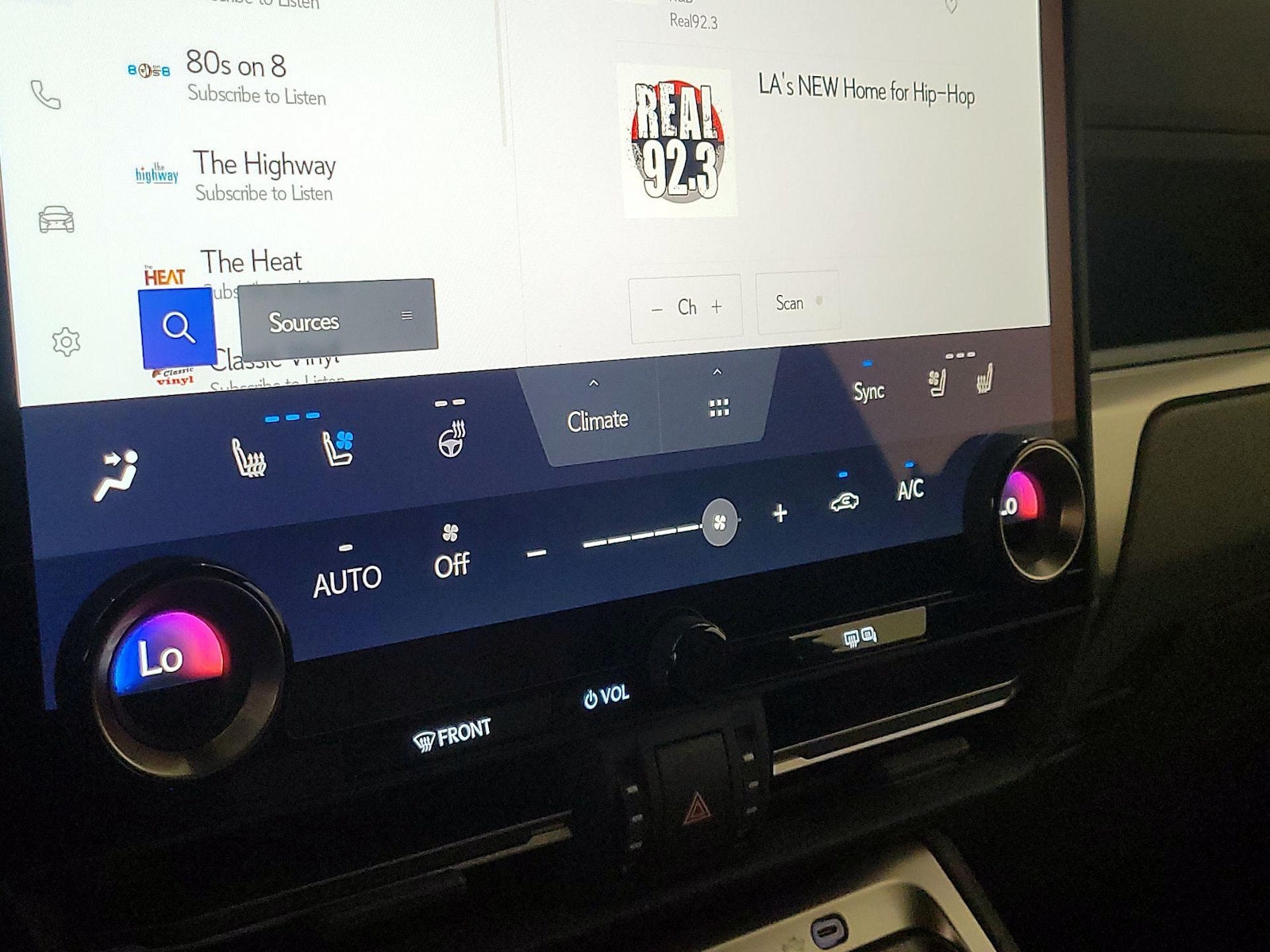 2026 Lexus GX Overtrail - Photo 18
