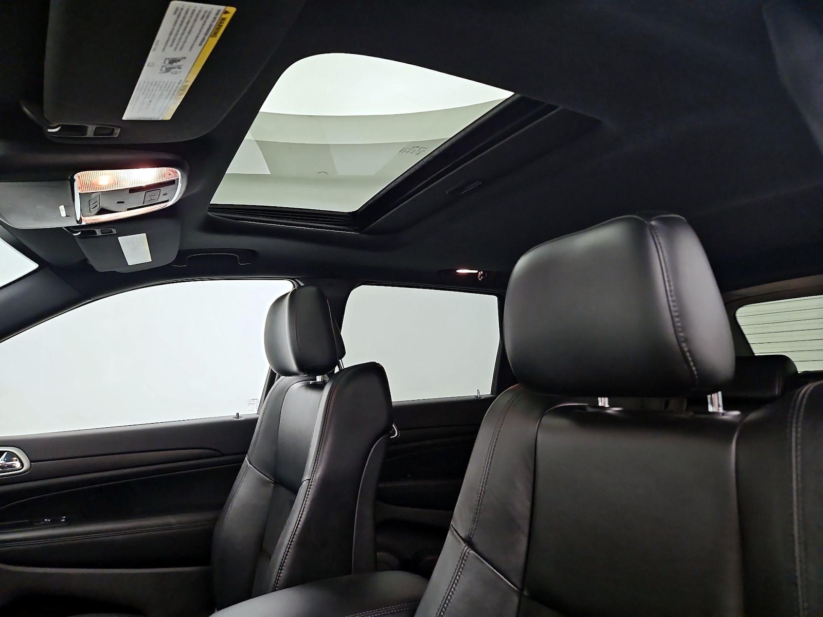 Sunroof(s) & Overhead Airbags