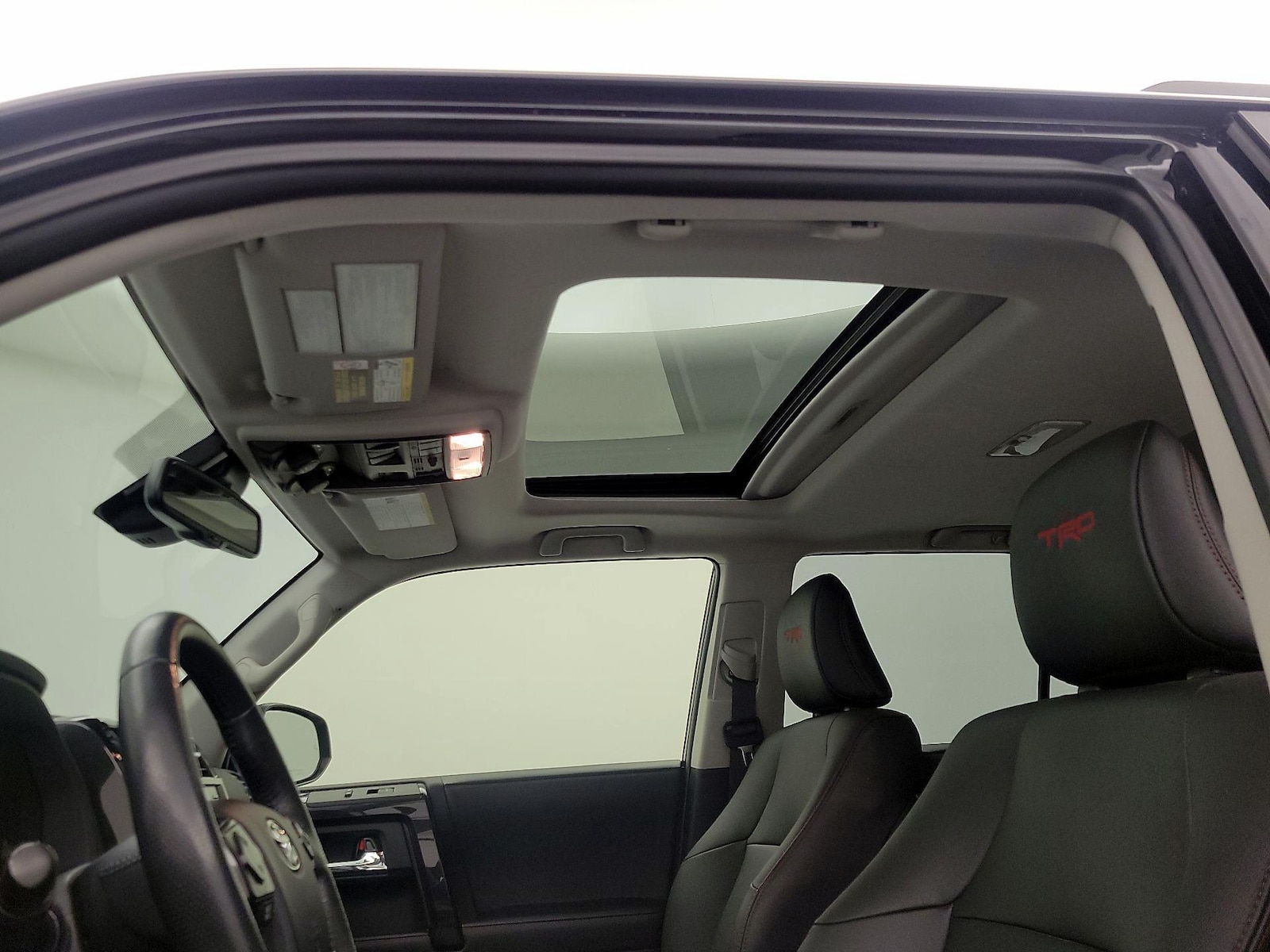 Sunroof(s) & Overhead Airbags