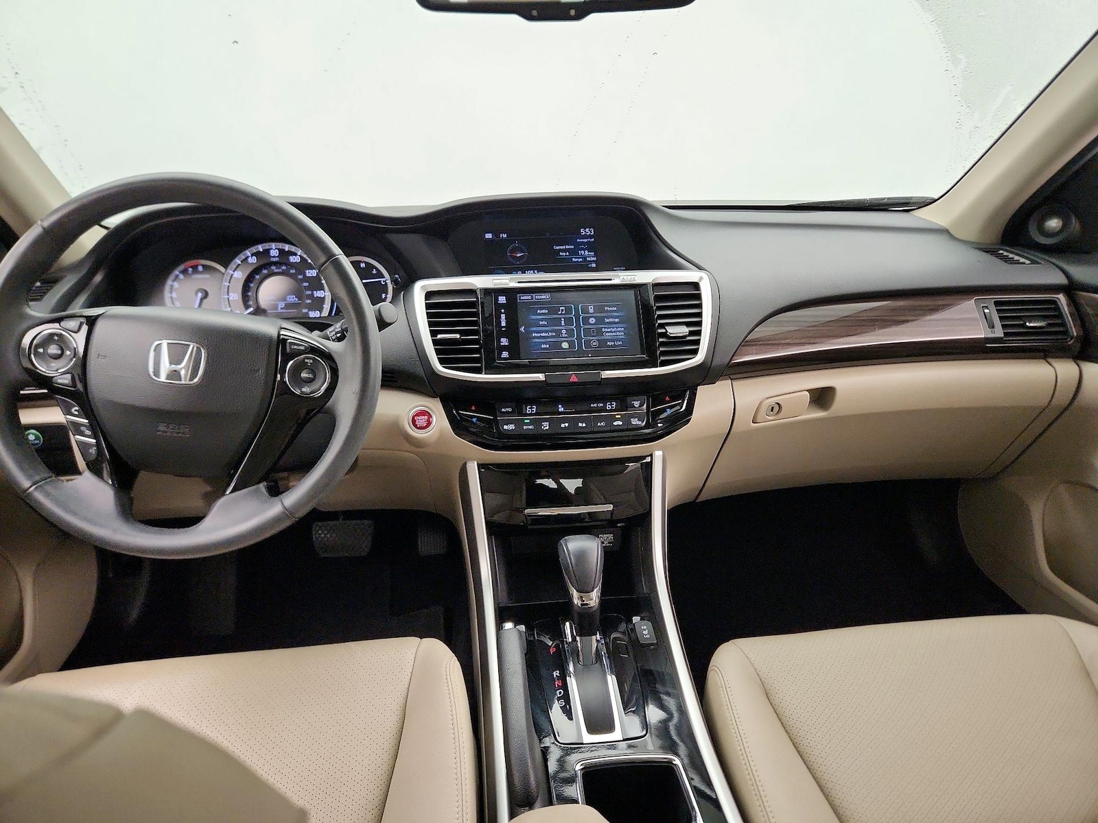 Apple CarPlay® & Android Auto™