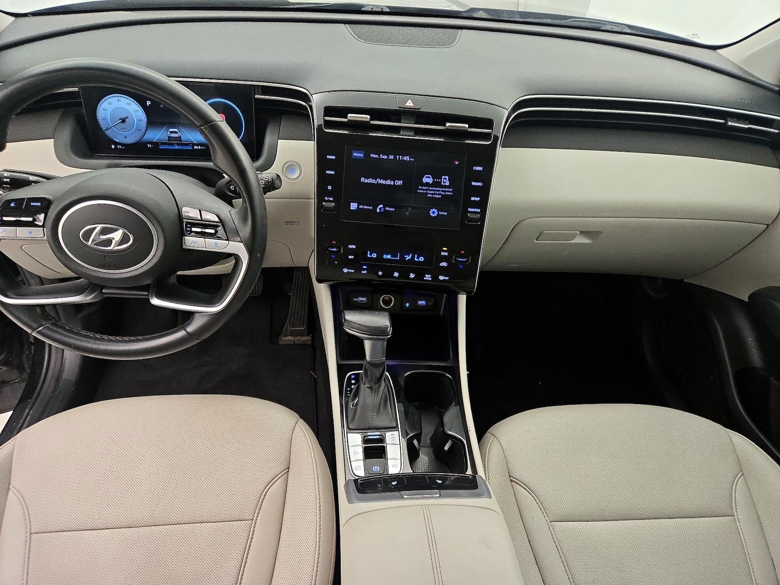 Apple CarPlay® & Android Auto™