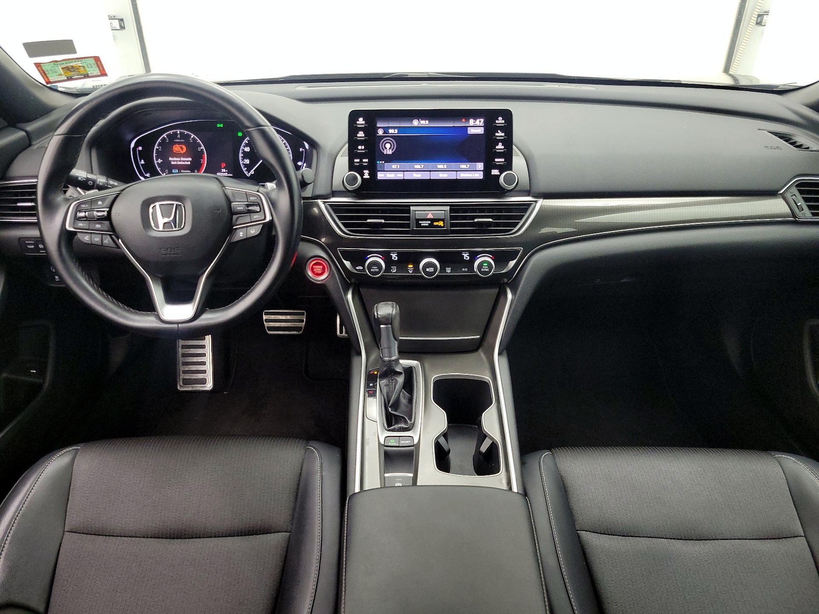Apple CarPlay® & Android Auto™