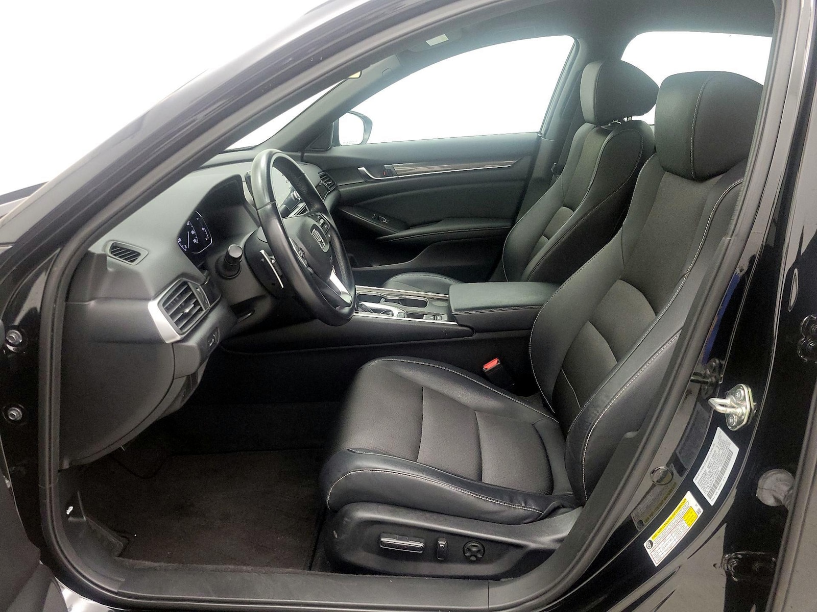 Power Seat(s) & Side Airbags