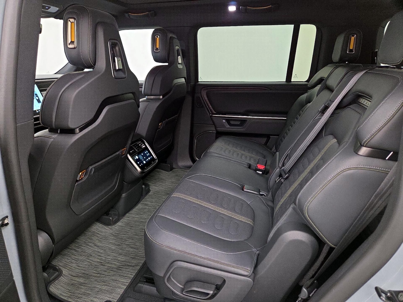 Rear Air Conditioning