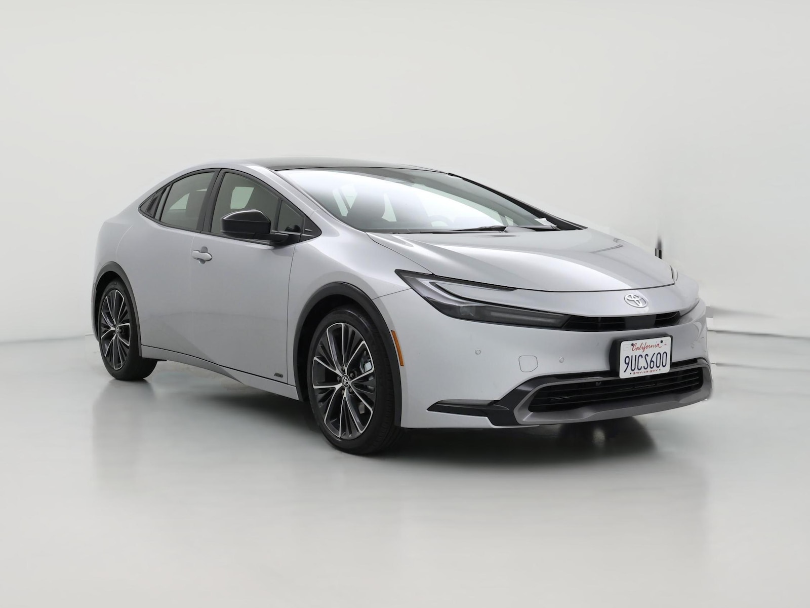 2025 Toyota Prius XLE