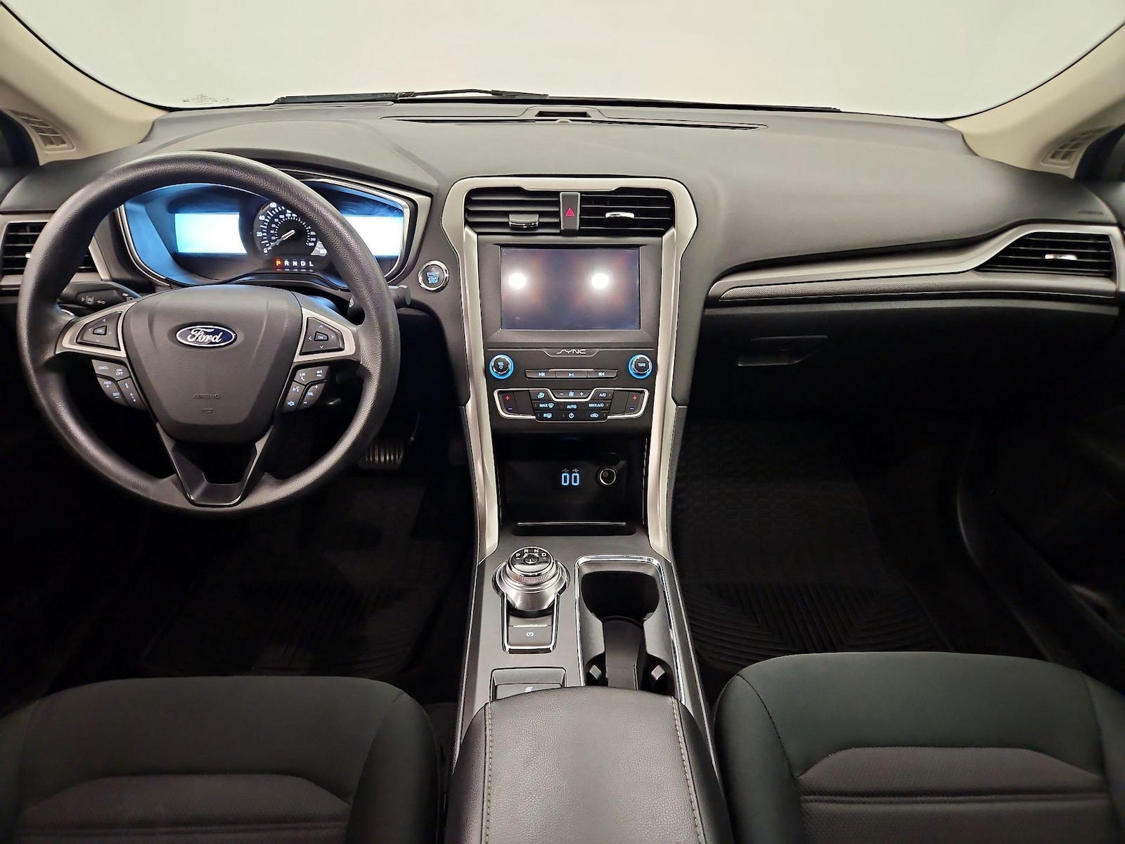 Apple CarPlay® & Android Auto™