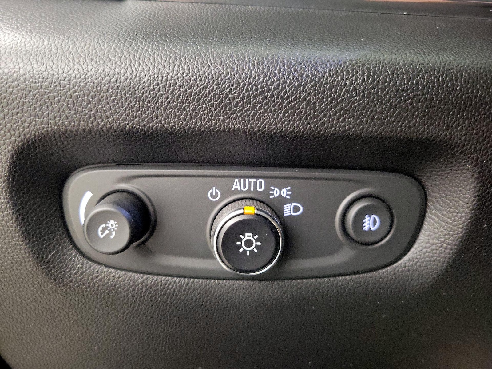 2020 Chevrolet Traverse Premier - Photo 14