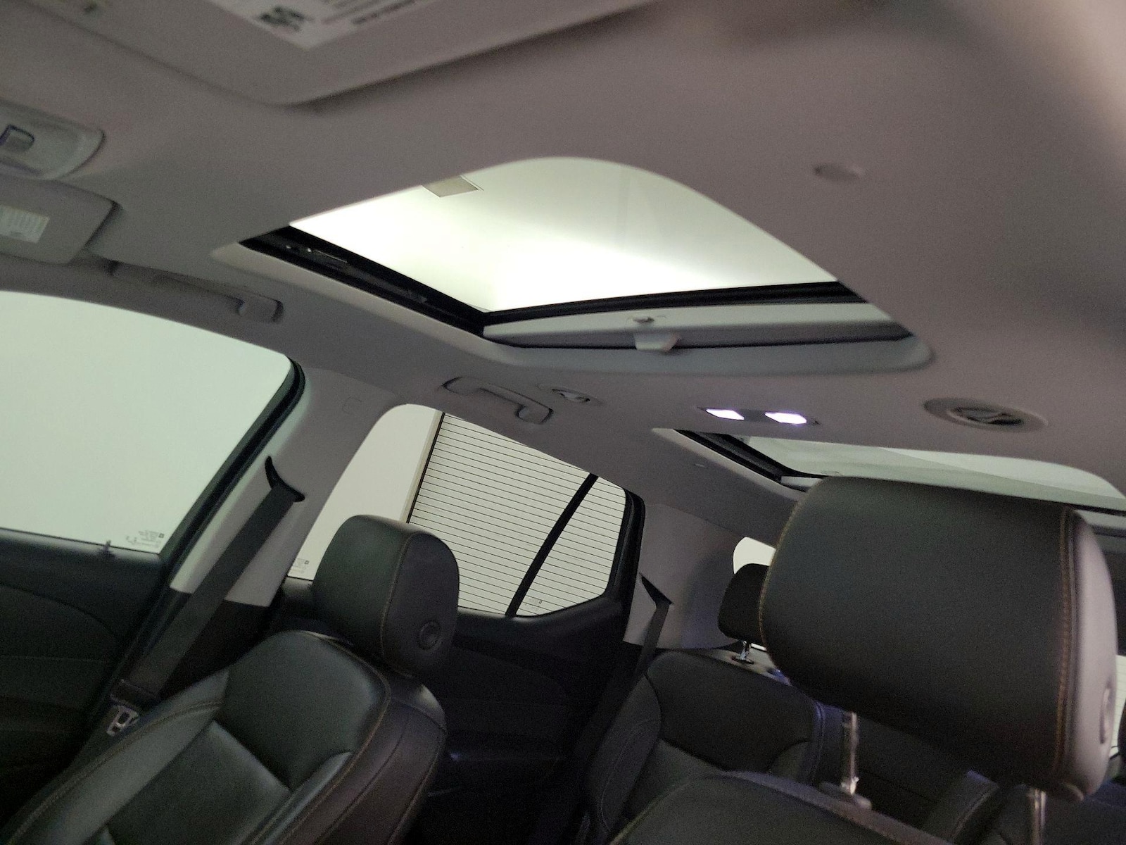2020 Chevrolet Traverse Premier - Photo 20