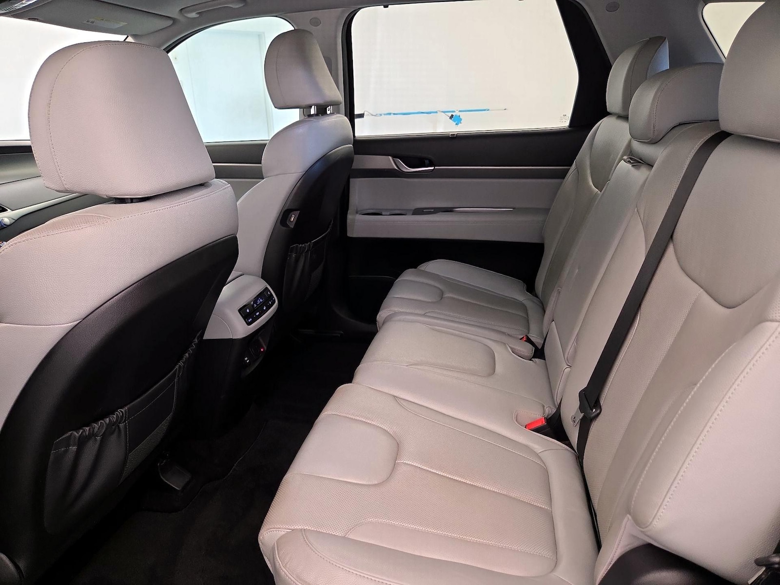 Rear Air Conditioning