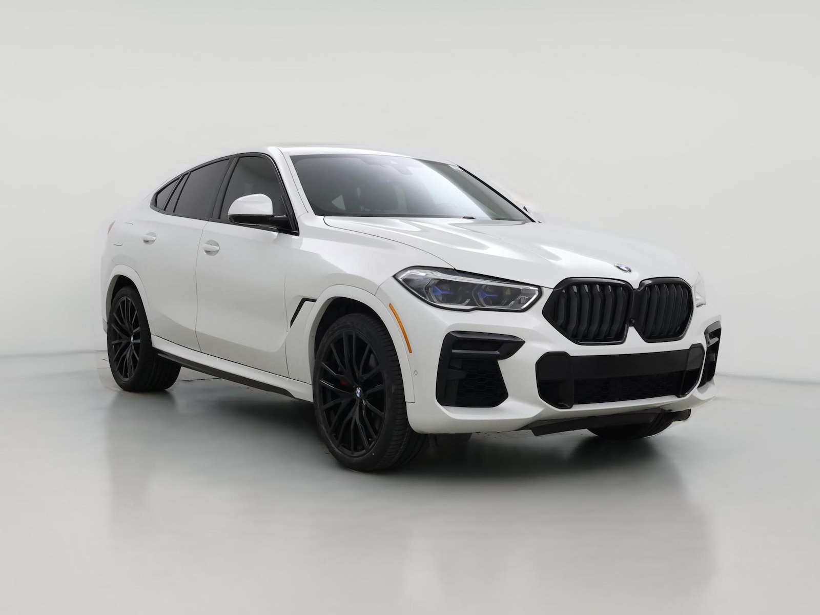 2023 BMW X6