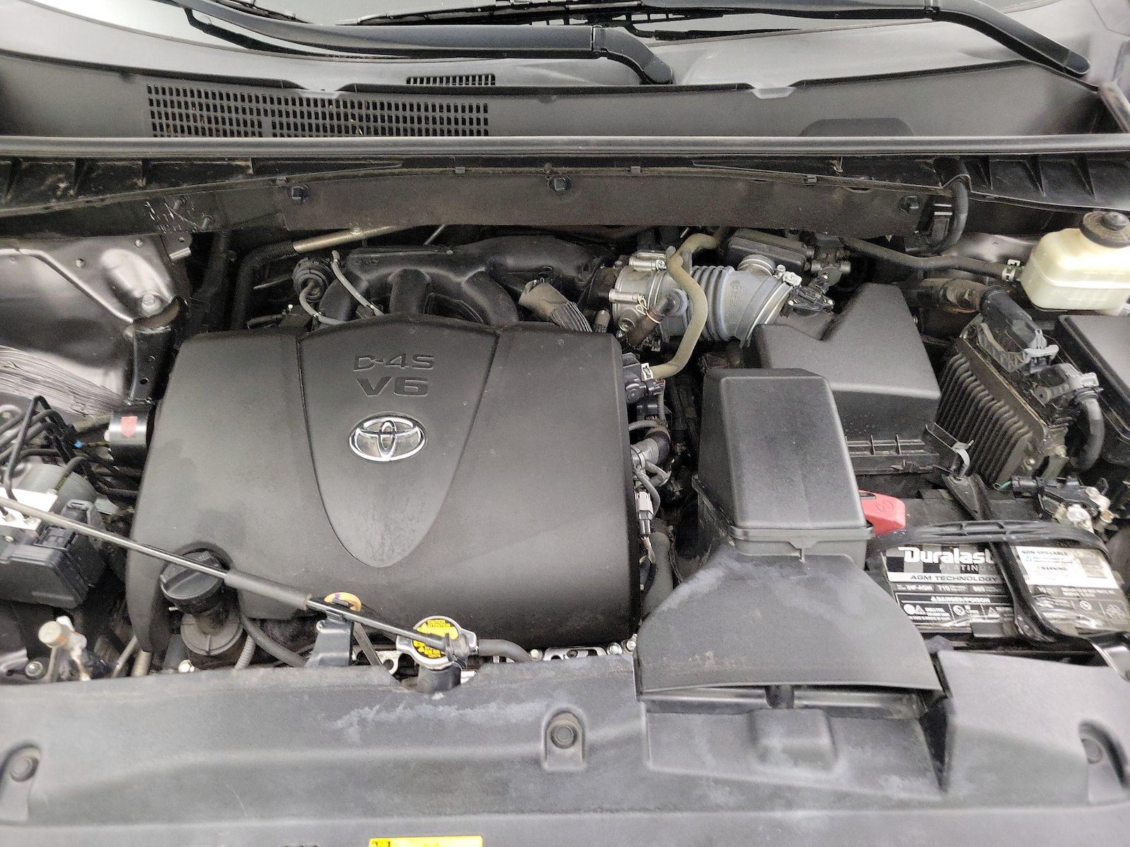 2017 Toyota Highlander LE Plus - Photo 23