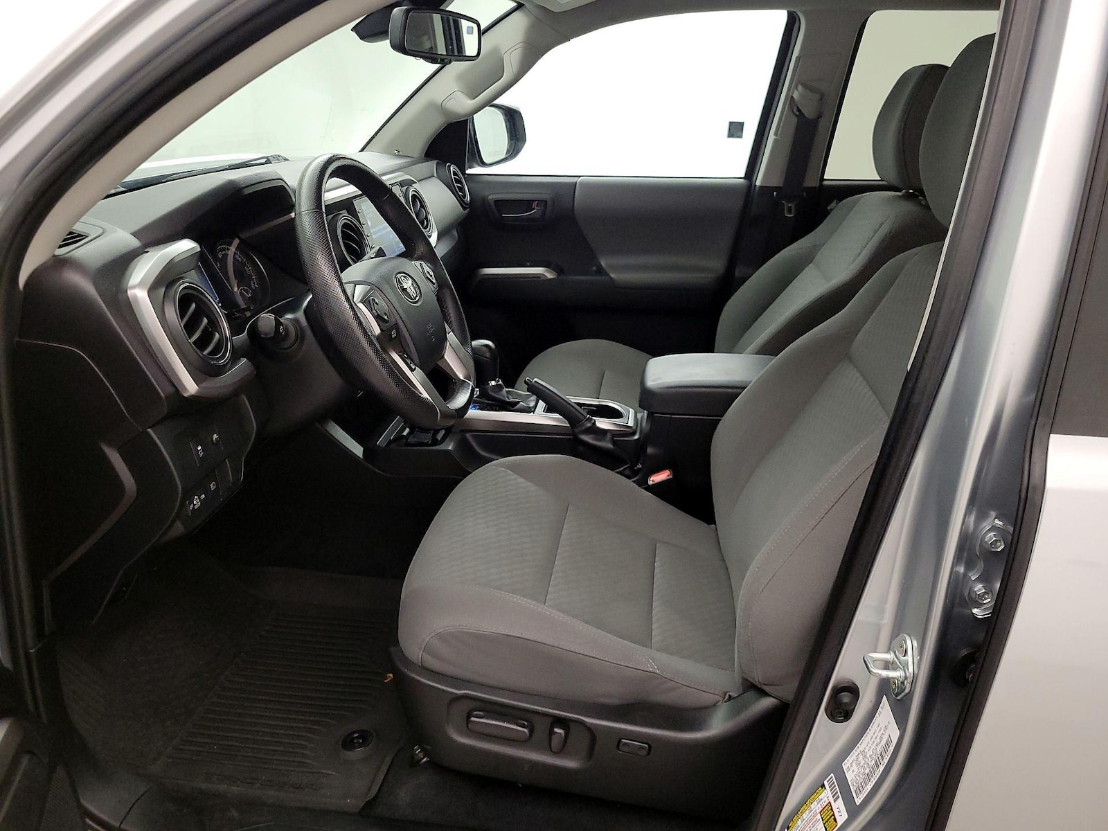 Power Seat(s) & Side Airbags