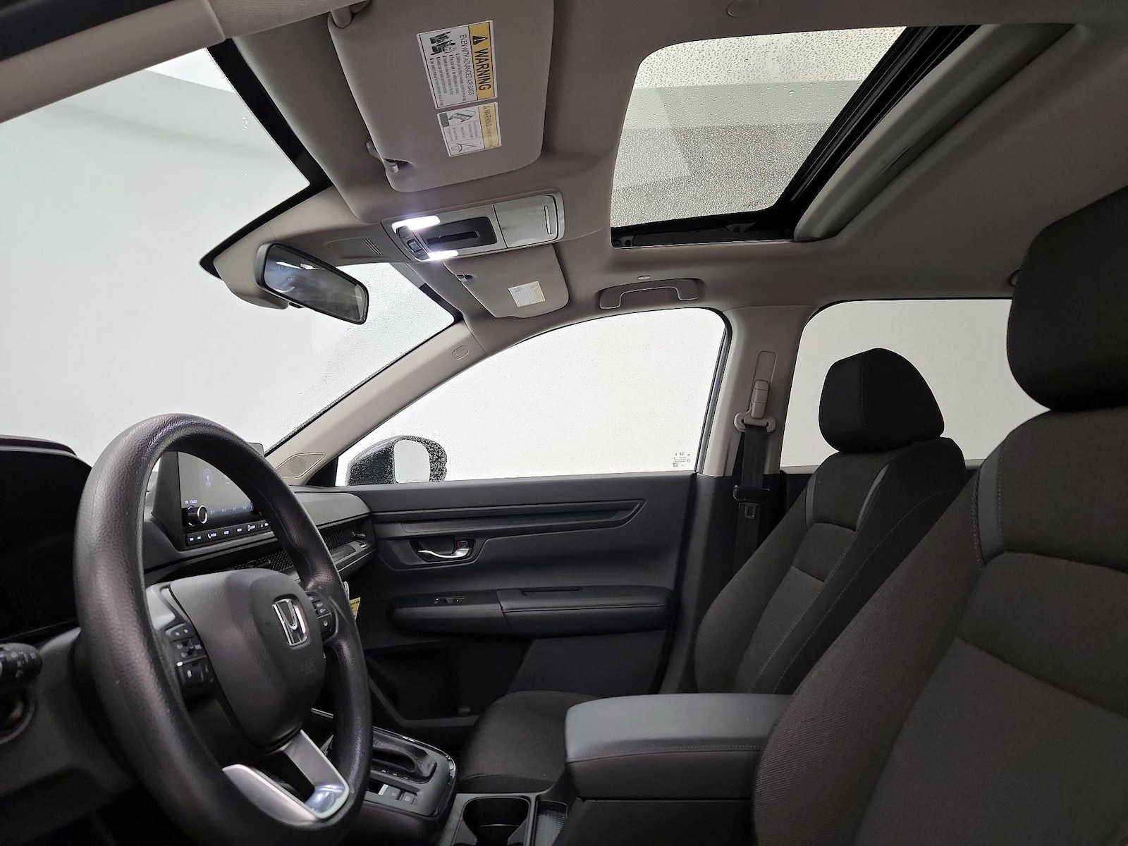 Sunroof(s) & Overhead Airbags