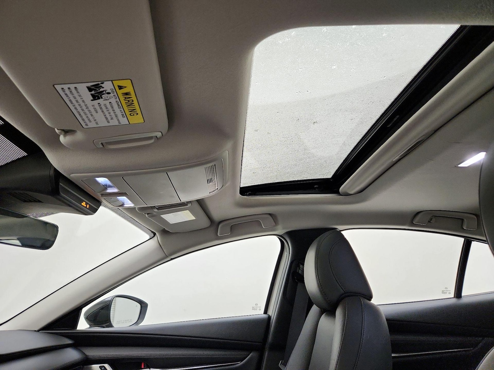 Sunroof(s) & Overhead Airbags