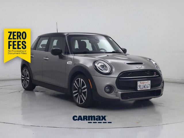 Silver 2021 MINI Cooper Hatchback Front-Wheel Drive Automatic