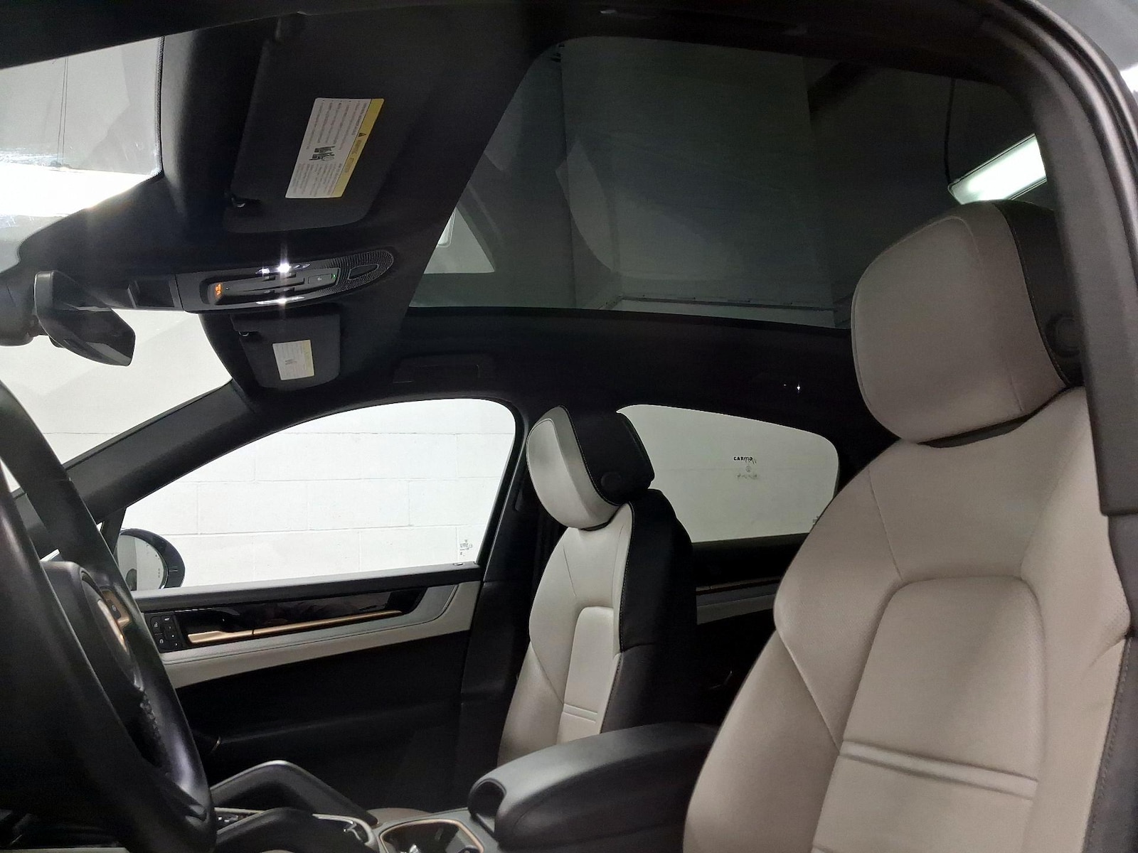 Skylight(s) & Overhead Airbags