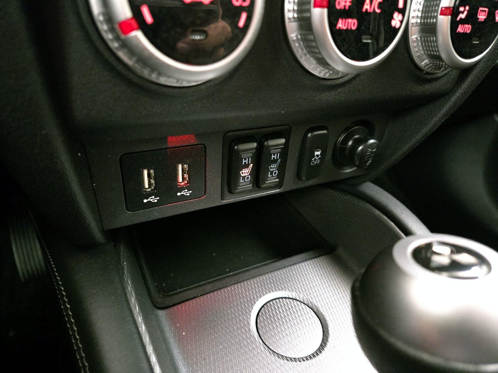 2020 Mitsubishi Outlander Sport ES - Photo 18