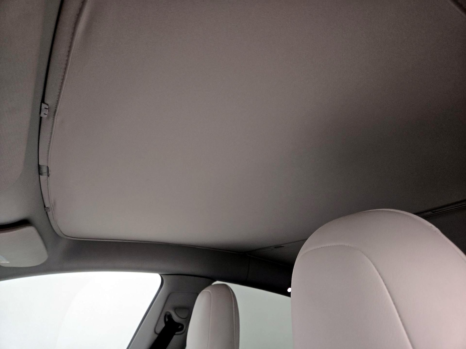 Skylight(s) & Overhead Airbags