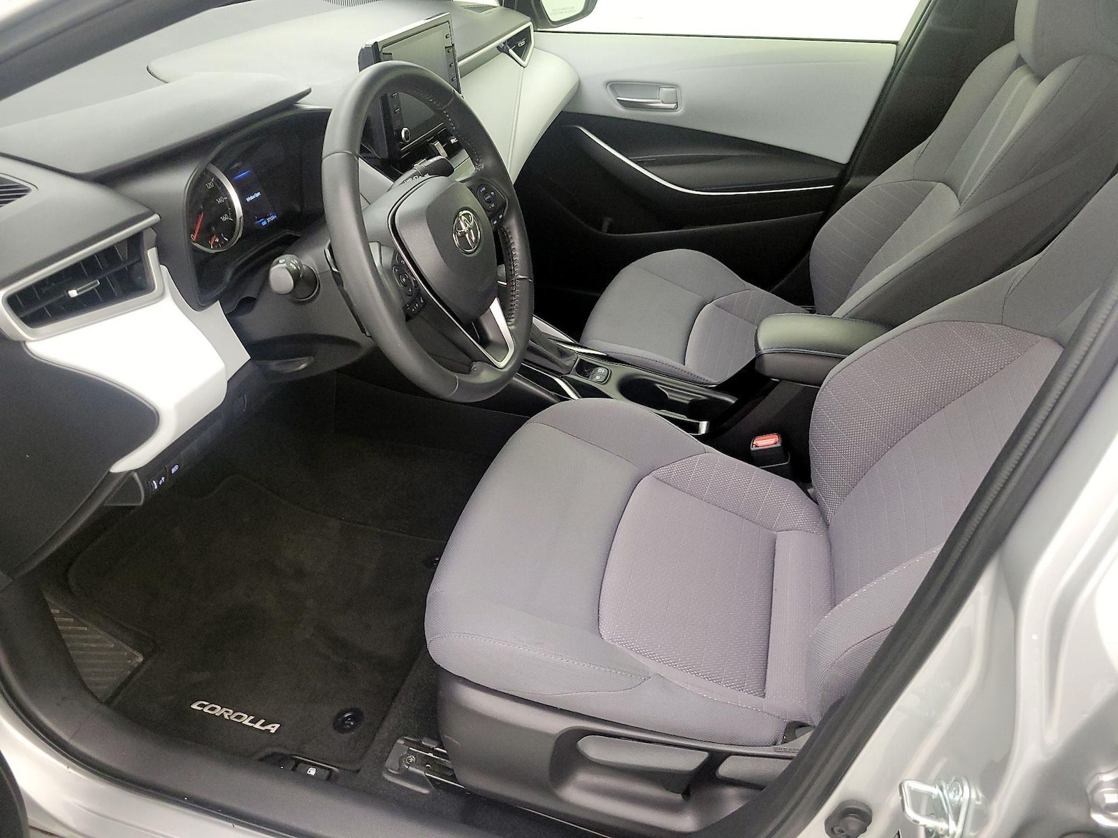 2022 Toyota Corolla SE - Photo 12
