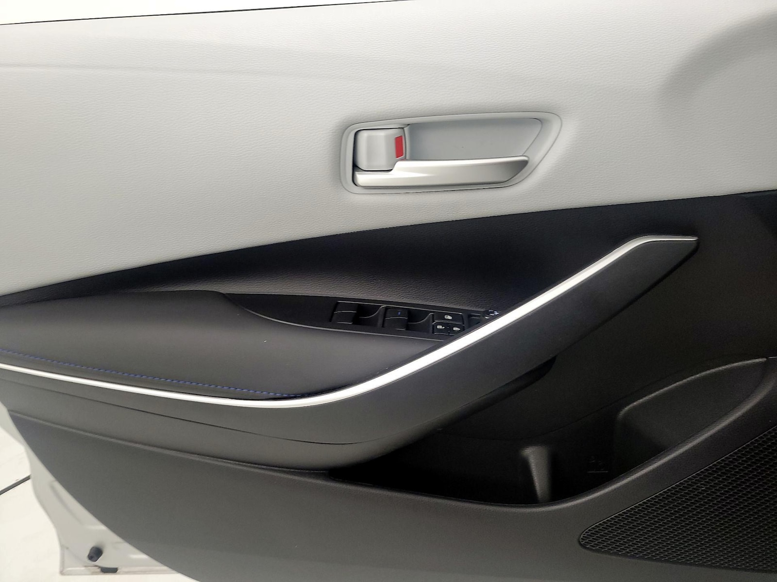2022 Toyota Corolla SE - Photo 13