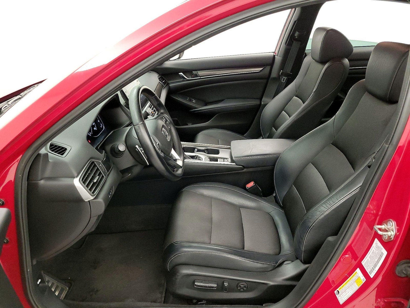 Power Seat(s) & Side Airbags