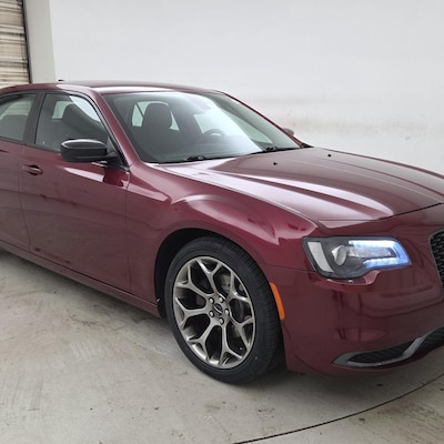 2018 Chrysler 300 Touring
