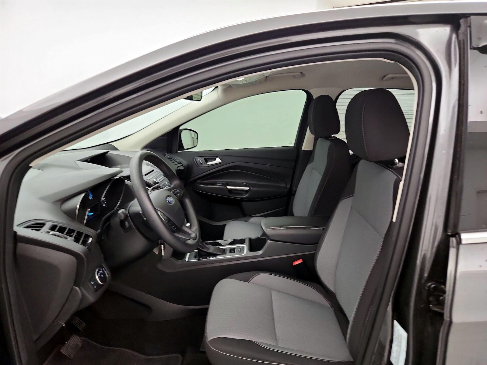 Power Seat(s) & Side Airbags