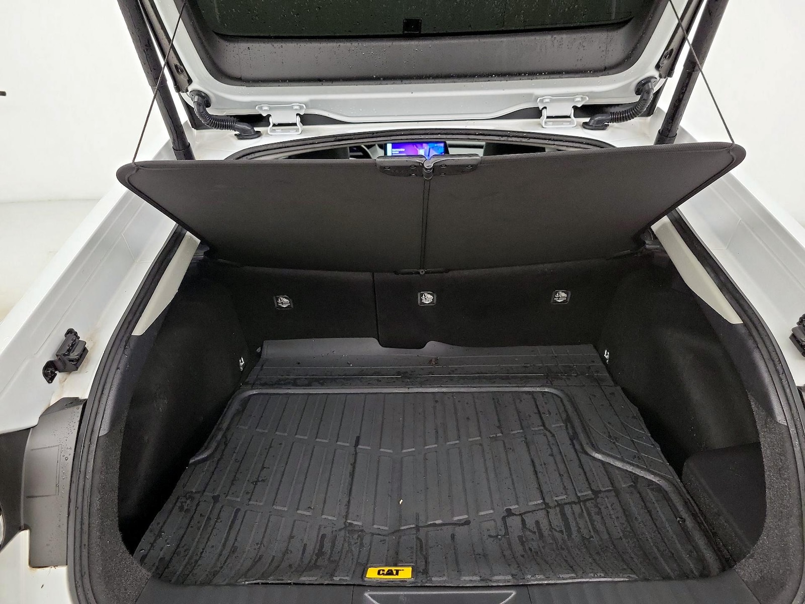 2023 Toyota Prius Limited - Photo 22