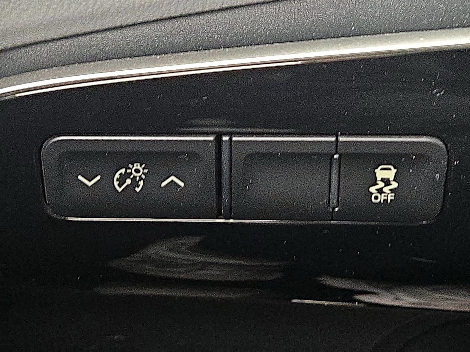 2016 Toyota Prius Four - Photo 14