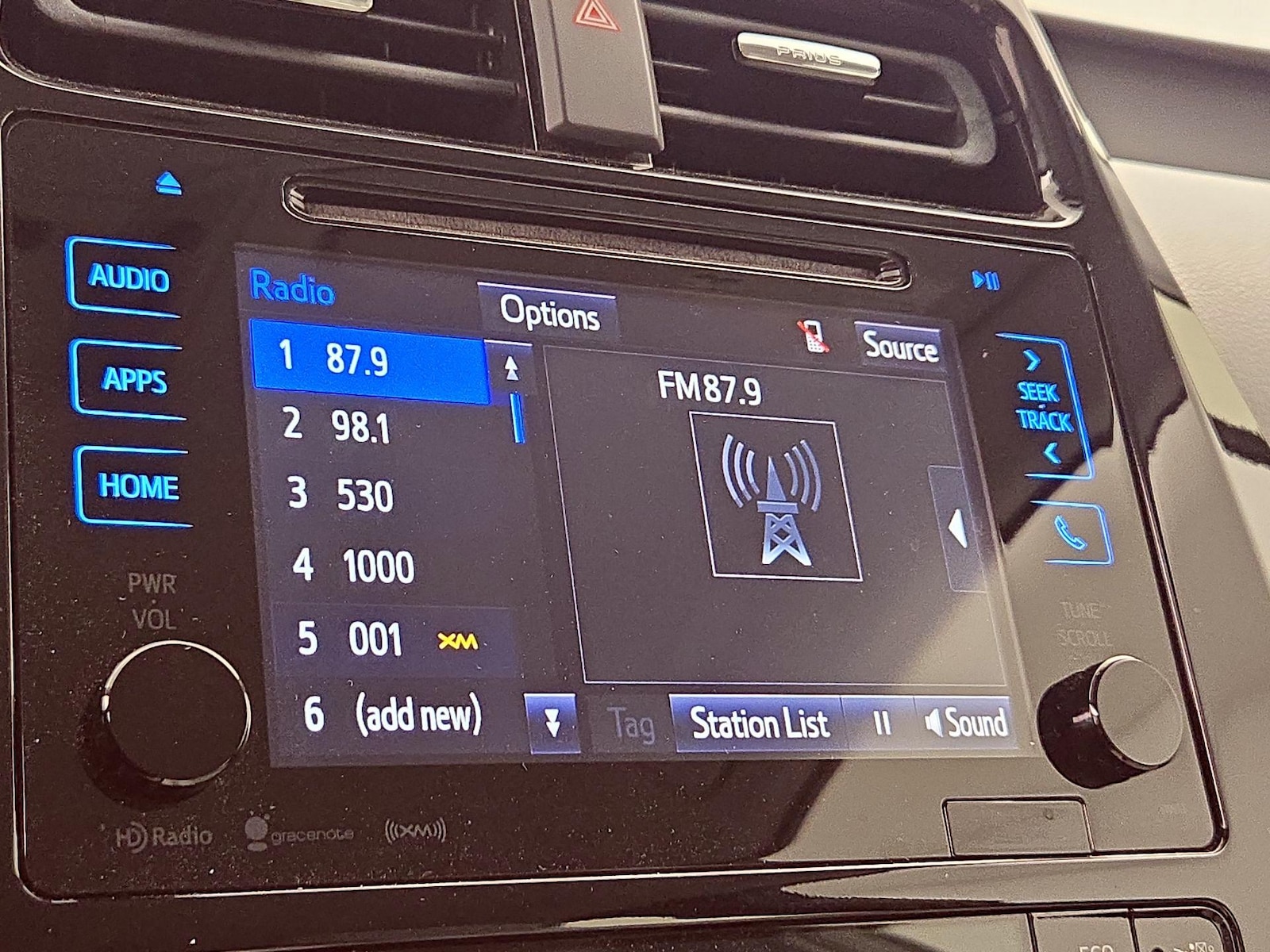 2016 Toyota Prius Four - Photo 17